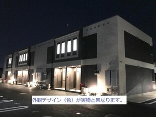 Ｈｏｔｔｏ　Ｈｏｕｓｅ（ホット　ハウス）の物件外観写真